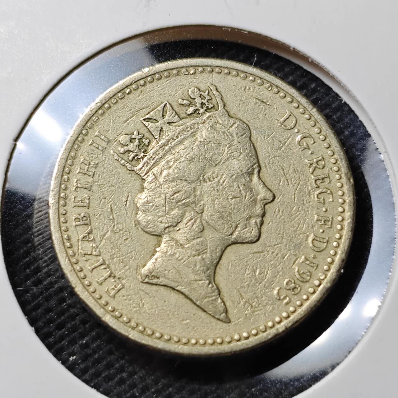 KK钱币收藏小铺  第369场  2月预留时间 周末发货  英国1镑