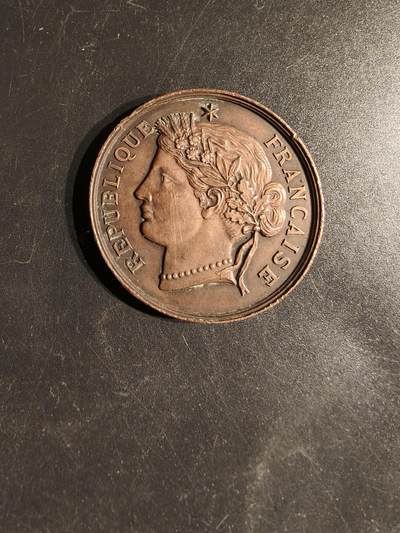 老王徽章第163期 13-15日三场连拍 16日统一发货  13、14日结束后可寄存 - 法国雷恩市大铜章     直径38mm.   重量19.2g