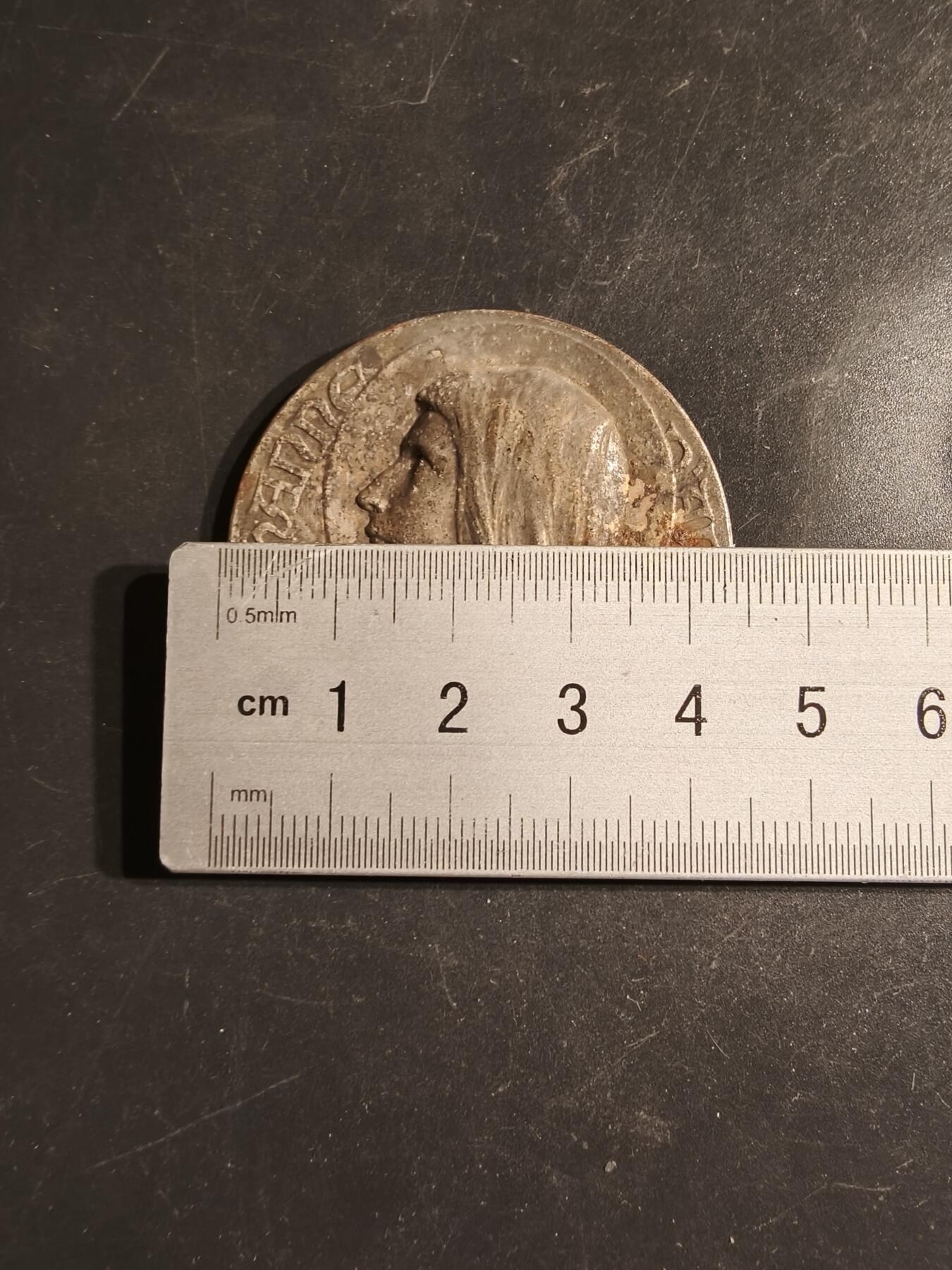 老王徽章第163期 13-15日三场连拍 16日统一发货  13、14日结束后可寄存