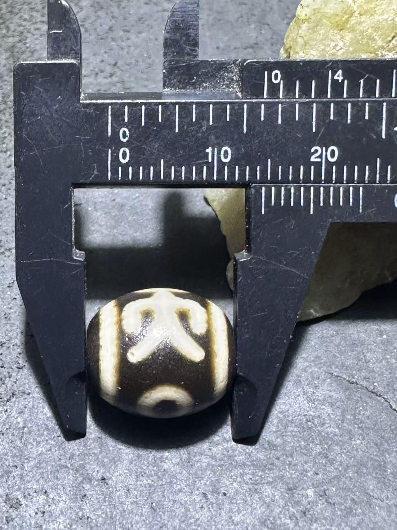 精品藏传贵人天珠一颗