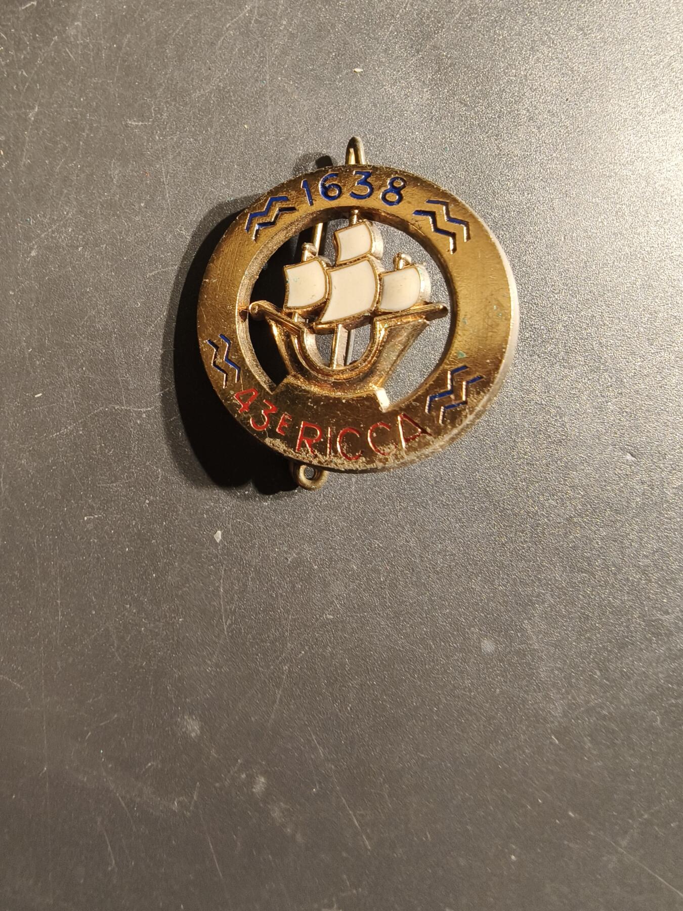 老王徽章第163期 13-15日三场连拍 16日统一发货  13、14日结束后可寄存 法国海军陆战队第43步兵团证章 