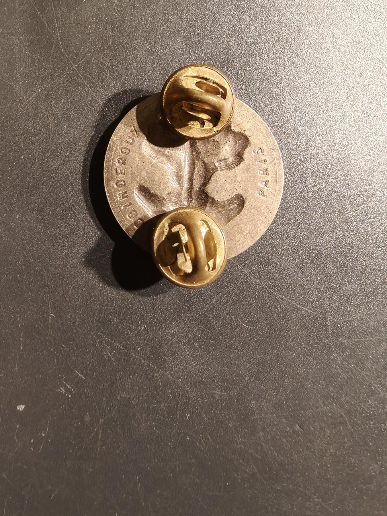 老王徽章第163期 13-15日三场连拍 16日统一发货  13、14日结束后可寄存 法国装甲兵领章 