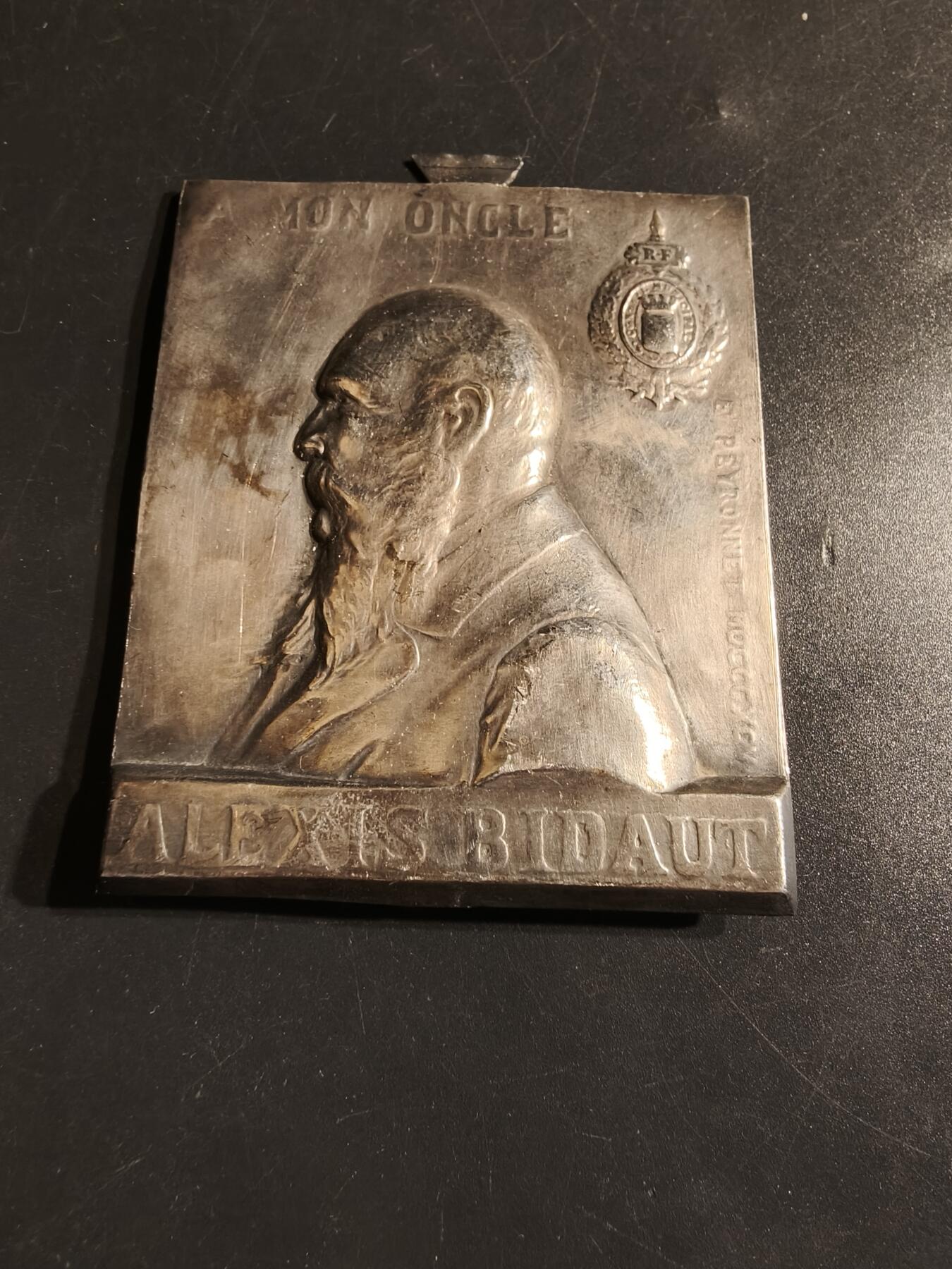 老王徽章第163期 13-15日三场连拍 16日统一发货  13、14日结束后可寄存