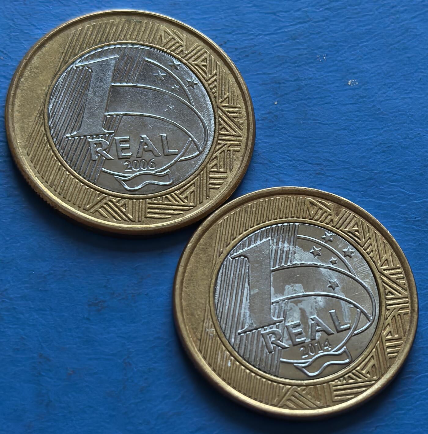 外国优质老铜币银币，周六九点倒数截拍，满百包邮，可寄存半年，喜欢朋友微信扫描二维码可直接参拍