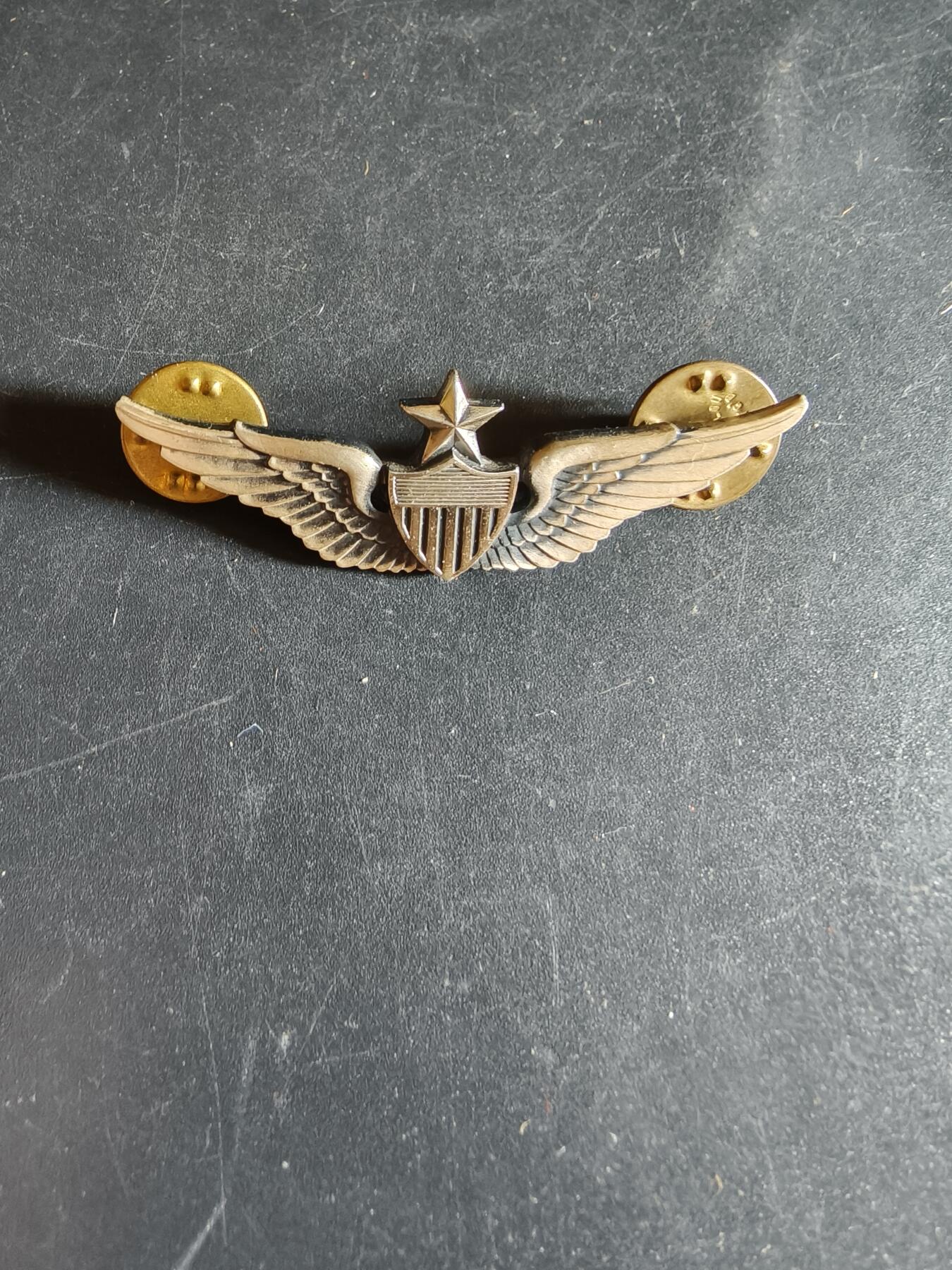 老王徽章第163期 13-15日三场连拍 16日统一发货  13、14日结束后可寄存