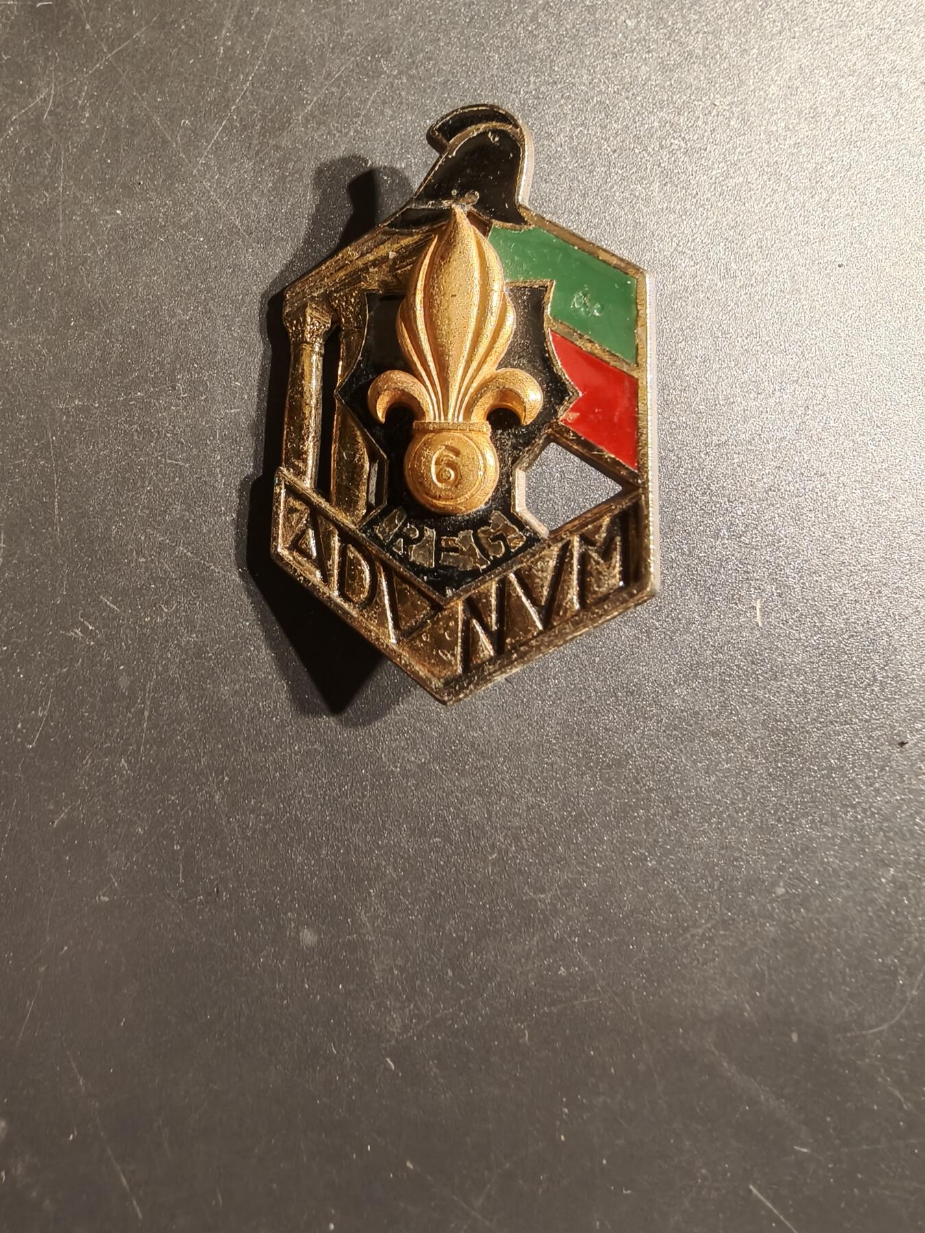 老王徽章第163期 13-15日三场连拍 16日统一发货  13、14日结束后可寄存