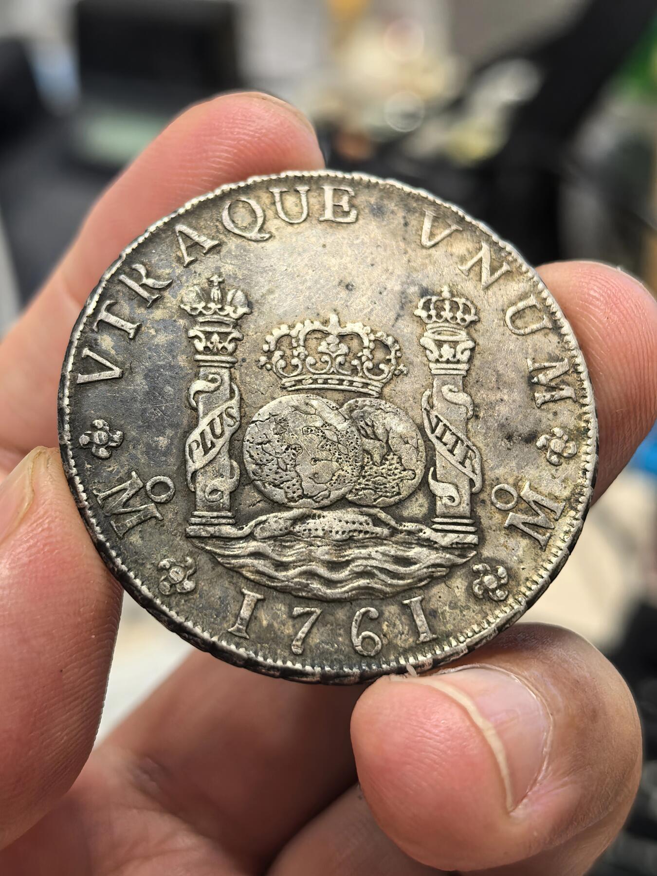 博洋堂世界钱币拍卖第146期（全场包邮） 西属墨西哥1761年卡洛斯三世地球双柱银币，假币仿品，仅当工艺品