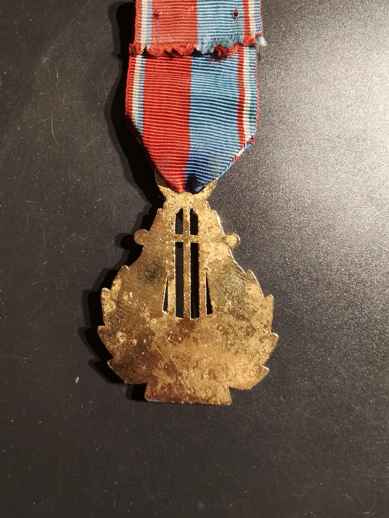 老王徽章第163期 13-15日三场连拍 16日统一发货  13、14日结束后可寄存