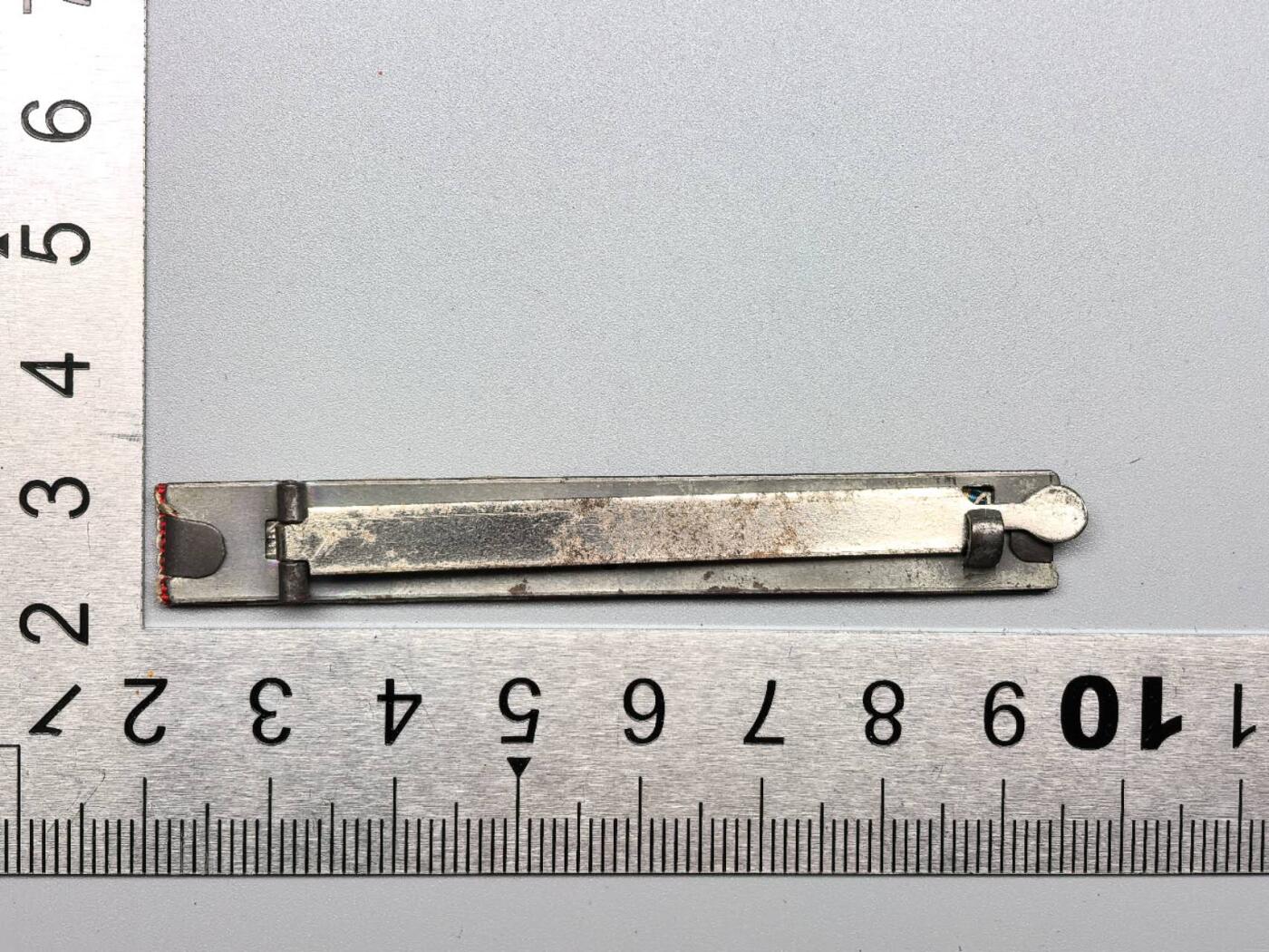 小驴勋章奖章收藏11月15日周六晚五点拍卖（珍爱和平，收藏战争，铭记历史，勿忘国耻，忠党爱国。有偿代拍，送拍规则在简介最后，参拍须阅读规则后再参拍，关系到运费包装发货时效真假辨别等关键信息，拍卖时不再发原图，看大图店主微信码在拍卖店铺介绍里） 二连略