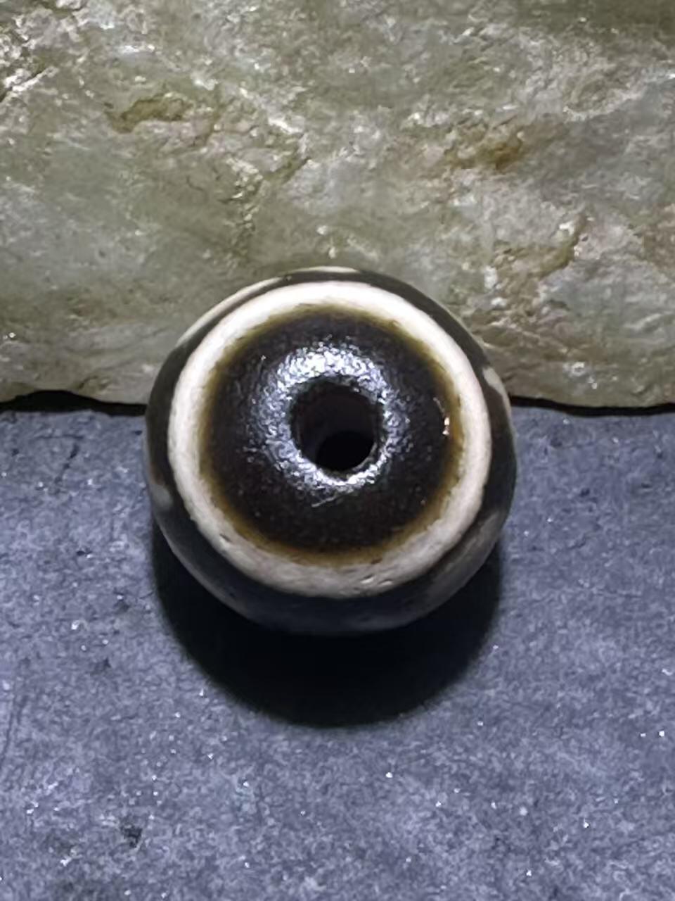 精品藏传贵人天珠一颗