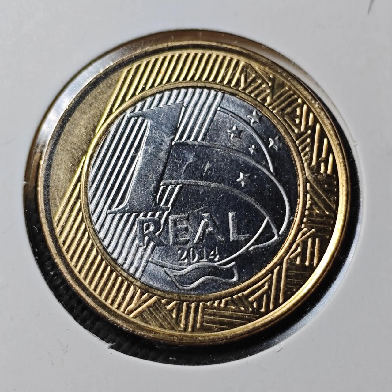 KK钱币收藏小铺  第370场  2月预留时间 周末发货  巴西1瑞尔双色币