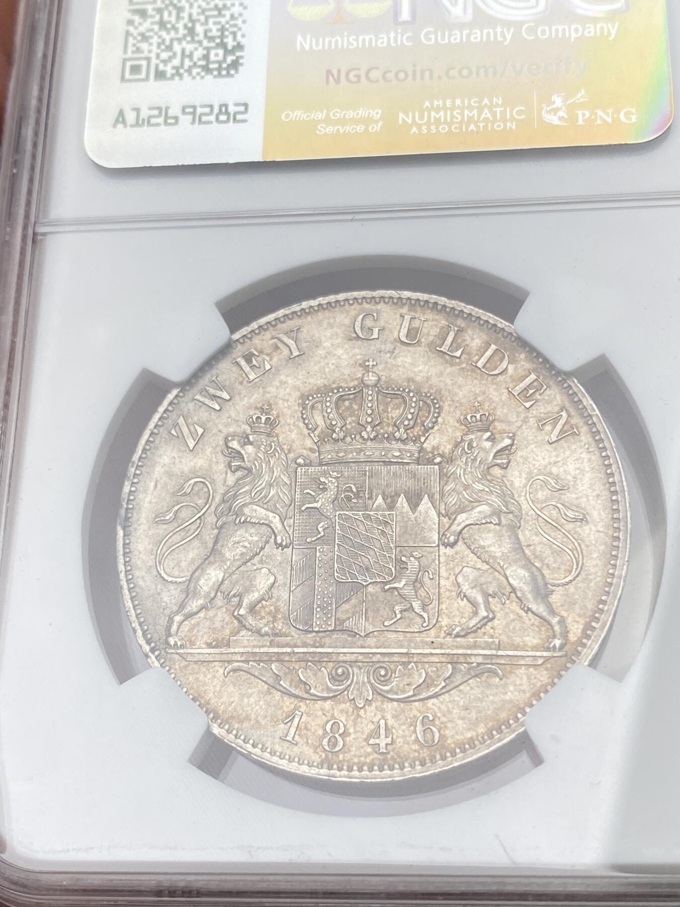 万国钱币拍卖第055期 NGC MS62 1846年德国巴伐利亚路德维希一世双狮护盾流通2古尔登大银 原味瓷器般的油脂光泽极其舒适 