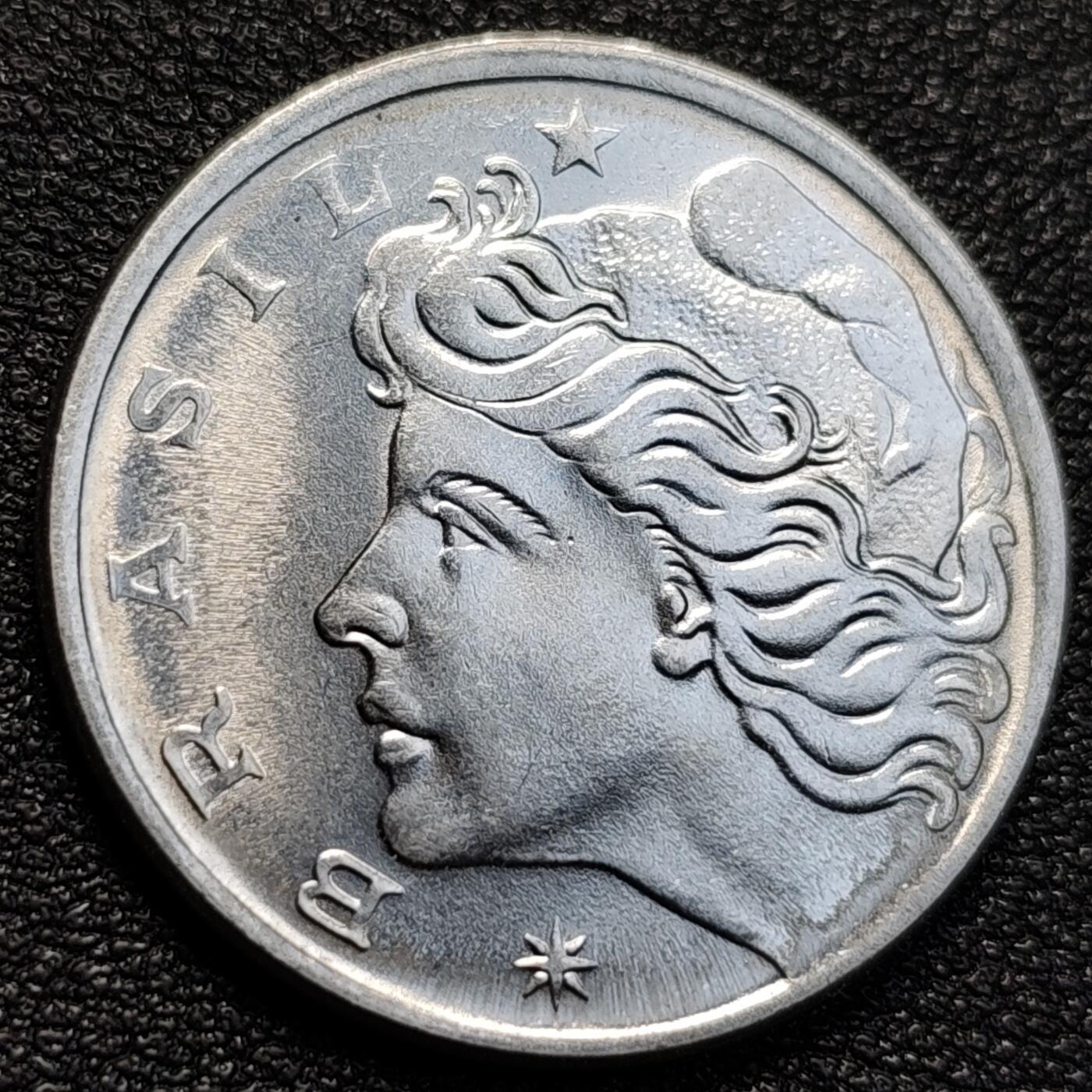 泉币菌-第129场-精品福利场（本场拍品多，请提前出价） 原光 塔吊巨轮 自由女神 巴西1977年 50分铜镍/不锈钢硬币25.0mm.6克