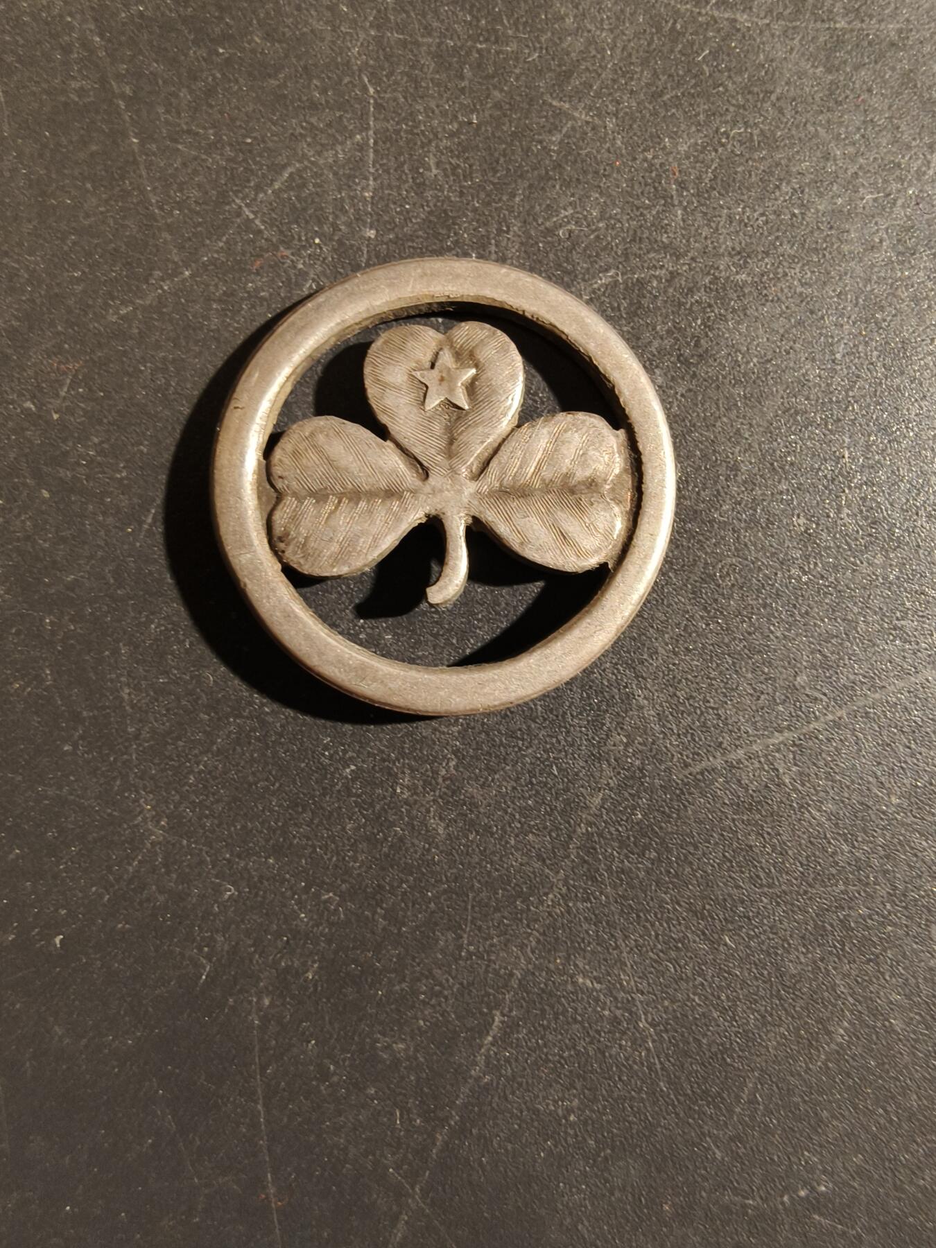 老王徽章第163期 13-15日三场连拍 16日统一发货  13、14日结束后可寄存 丹麦徽章     830银    3.1g