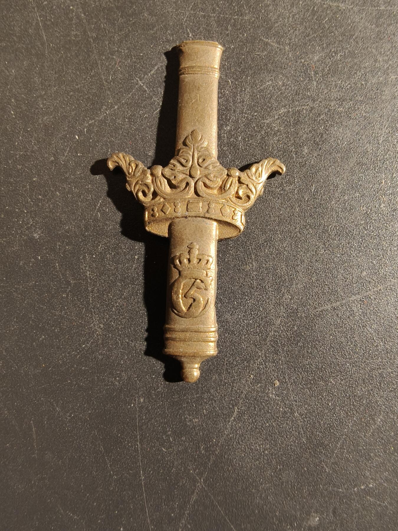 老王徽章第163期 13-15日三场连拍 16日统一发货  13、14日结束后可寄存 丹麦皇家炮兵贝雷帽徽