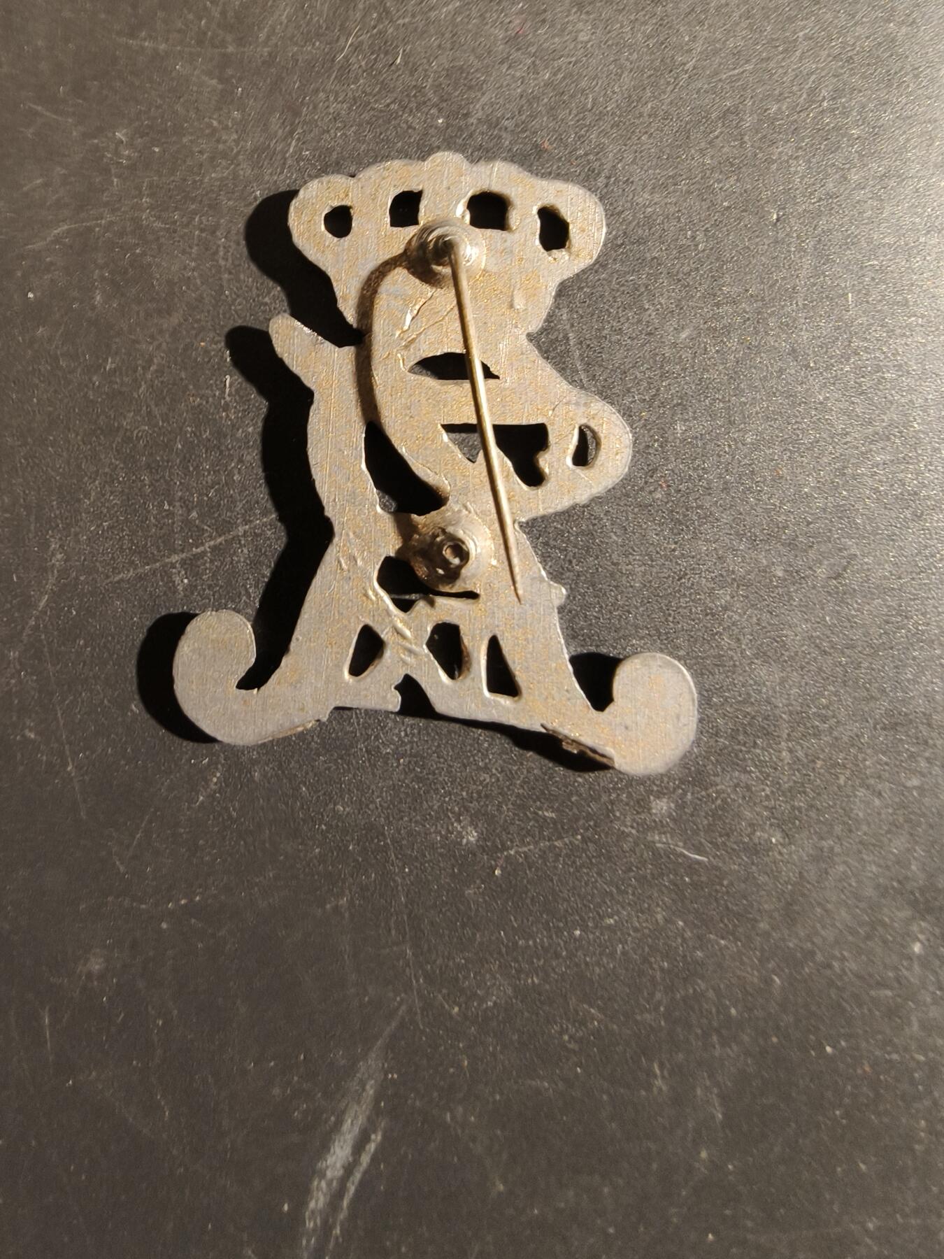 老王徽章第163期 13-15日三场连拍 16日统一发货  13、14日结束后可寄存