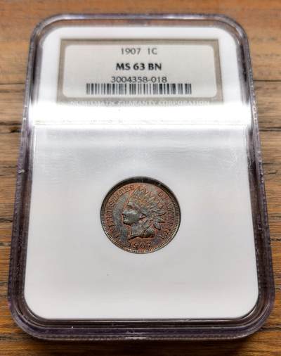 泉海漫舟·凡希社世界钱币微拍第三百十四期 - 1907美国印第安头像1分铜币NGC-MS63