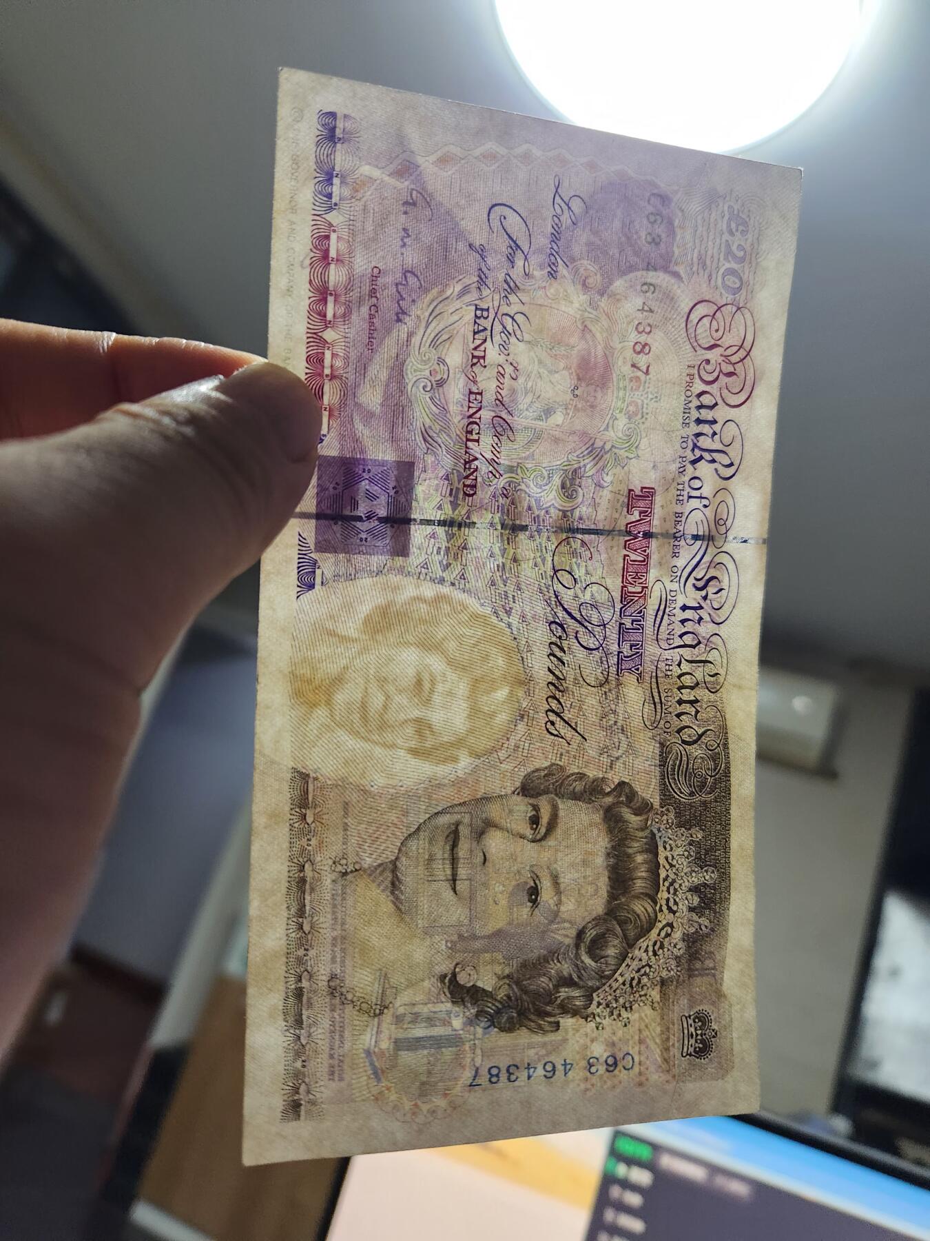 11月15号晚上8点 外国纸币自动截拍第58场 欧洲 英国 E序列20镑纸币 首签 1991年皇冠版