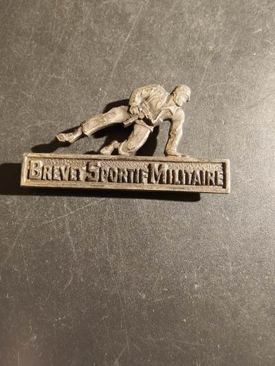 老王徽章第163期 13-15日三场连拍 16日统一发货  13、14日结束后可寄存 - 法国银级军事体育技能章