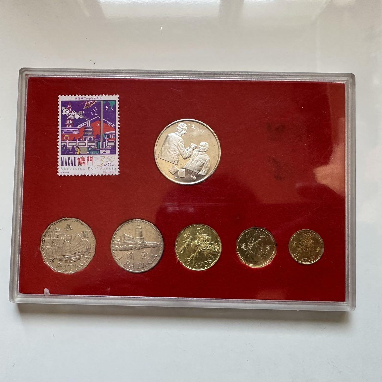 🌹外币初藏🌹🐯2025年第128场  每周二四六晚8️⃣点 接代拍 澳门五枚套带一枚镀银章