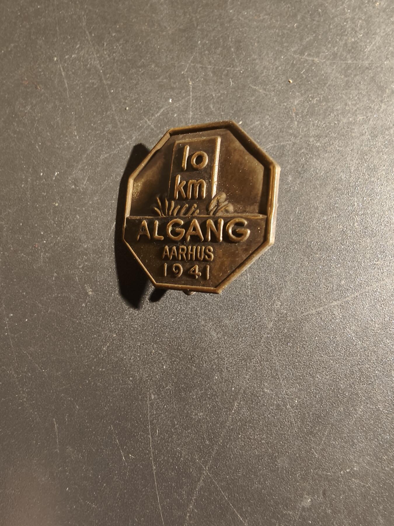 老王徽章第163期 13-15日三场连拍 16日统一发货  13、14日结束后可寄存 丹麦徽章