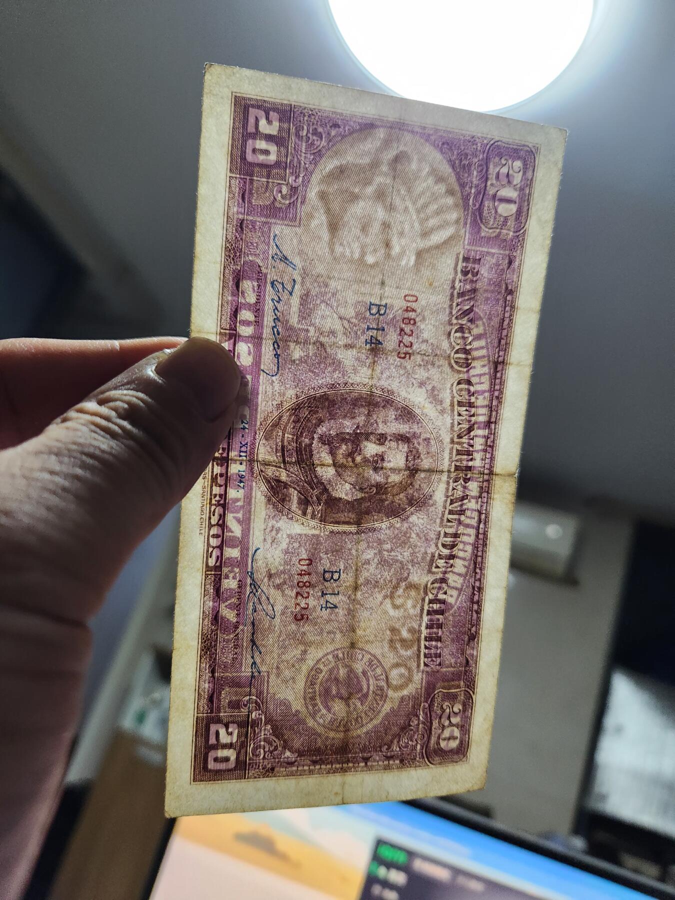 11月15号晚上8点 外国纸币自动截拍第58场 智利1947年20比索纸币 美品稀少