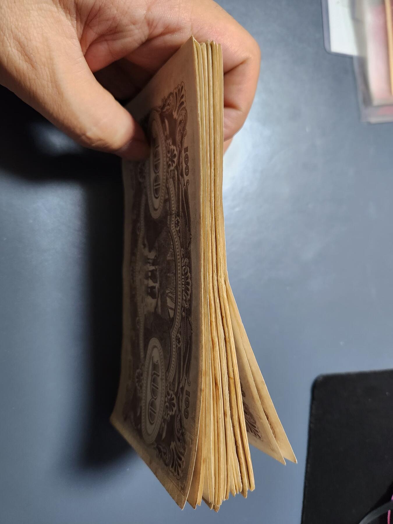 11月16号晚上8点 外国纸币自动截拍第60场 马来西亚军票100元 直MT 美品 50张