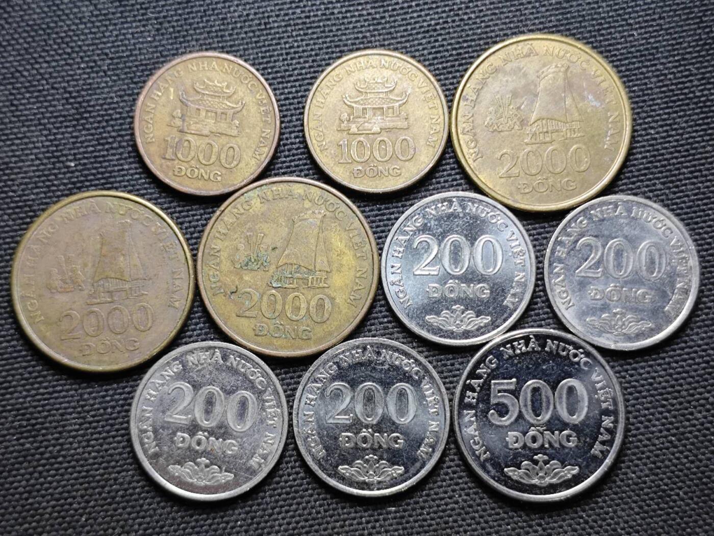 KK钱币收藏小铺  第370场  2月预留时间 周末发货  越南一组10枚