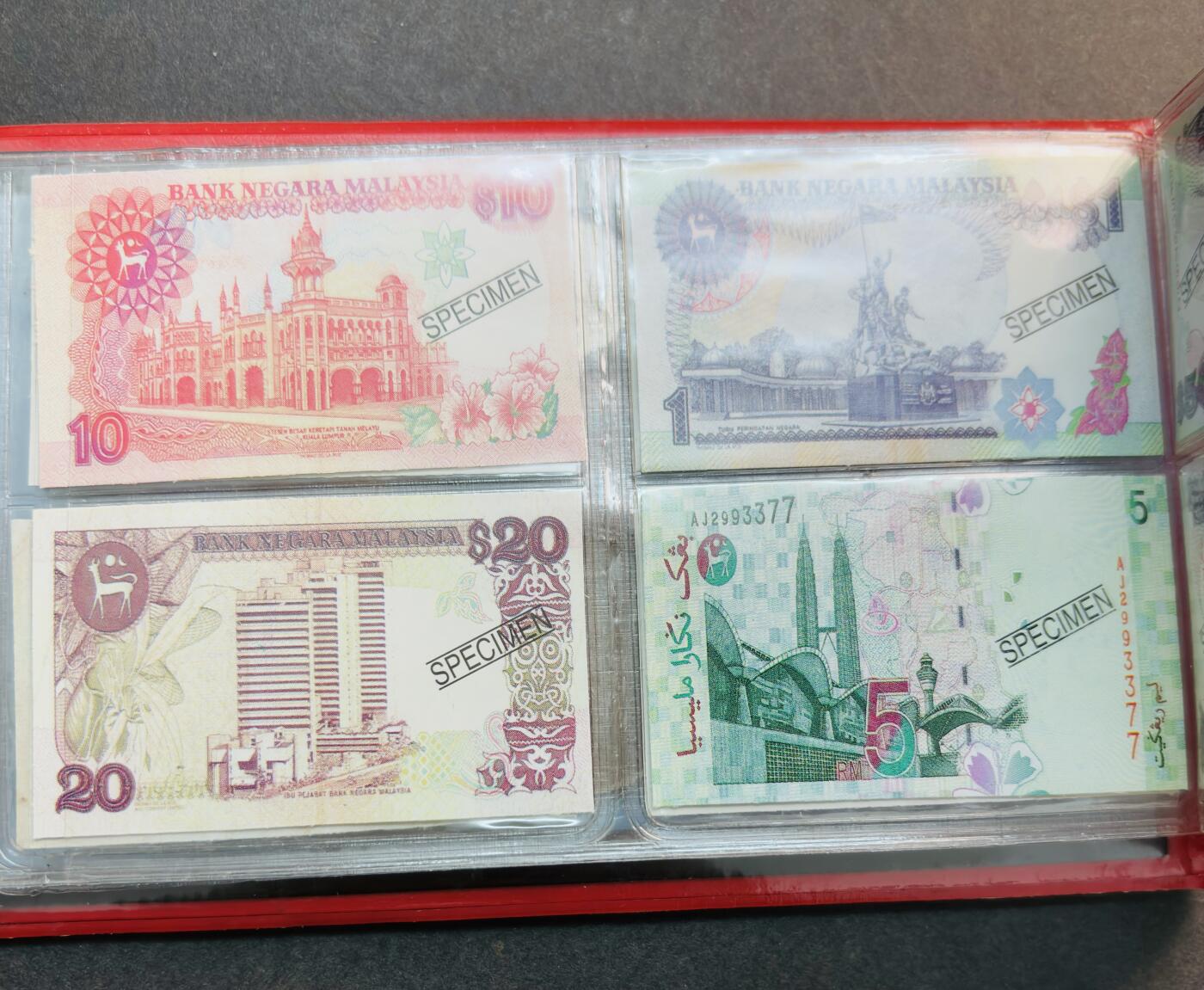 文馨钱币收藏第 281 场，【 长期接收代拍品】银元，银币，套币，纸币专场（本场截拍后休息三天，19 号发货）