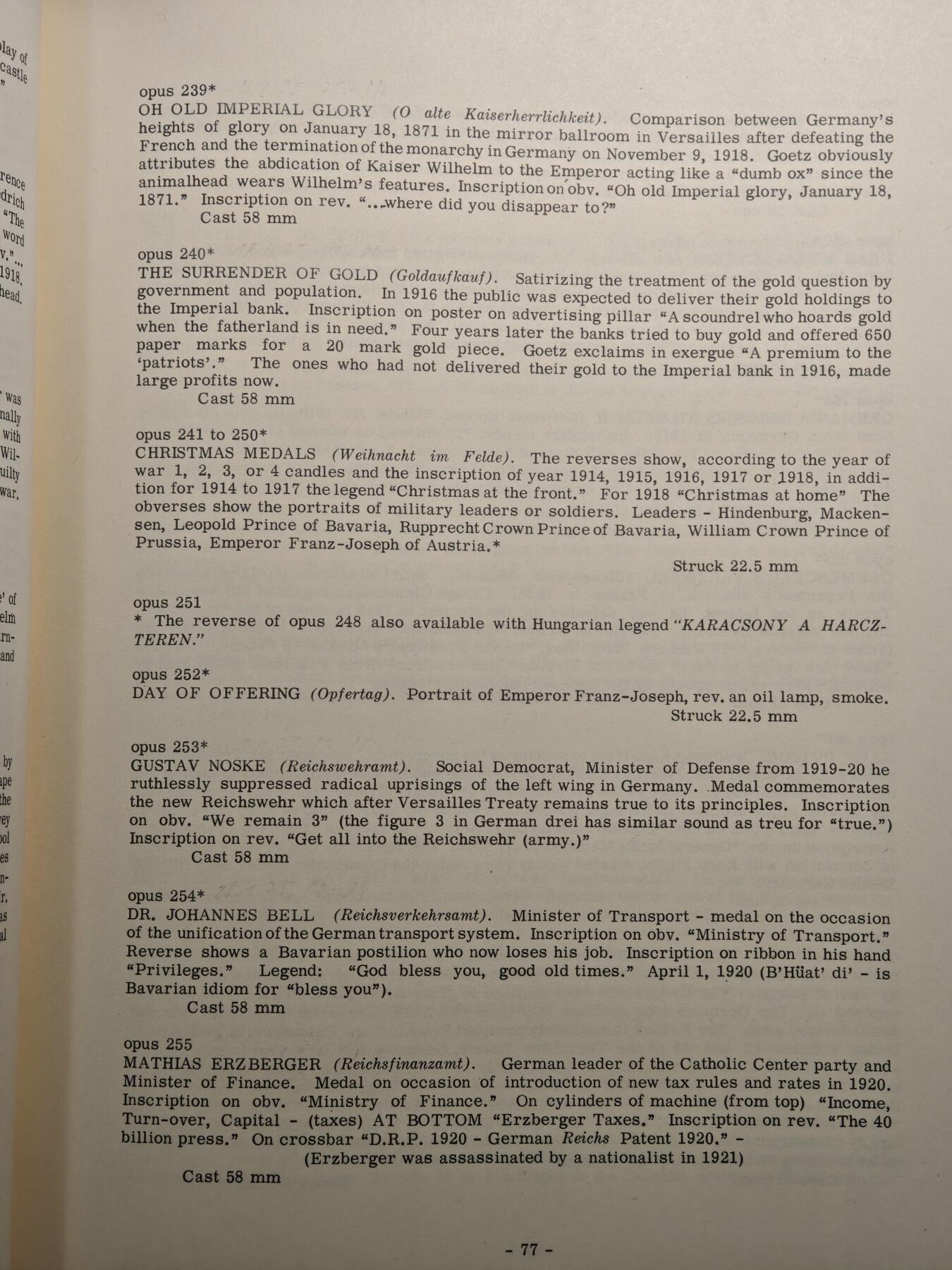 【德藏】世界币章拍卖第153期（拍品征集中~欢迎藏友联系） 97成新 绝版 1967年第一版 章牌大师卡尔歌茨-纪念章Kienast目录 作者亲笔签名版 超大开本 评级公司同款 全书约284页 布面镶嵌硬壳精装