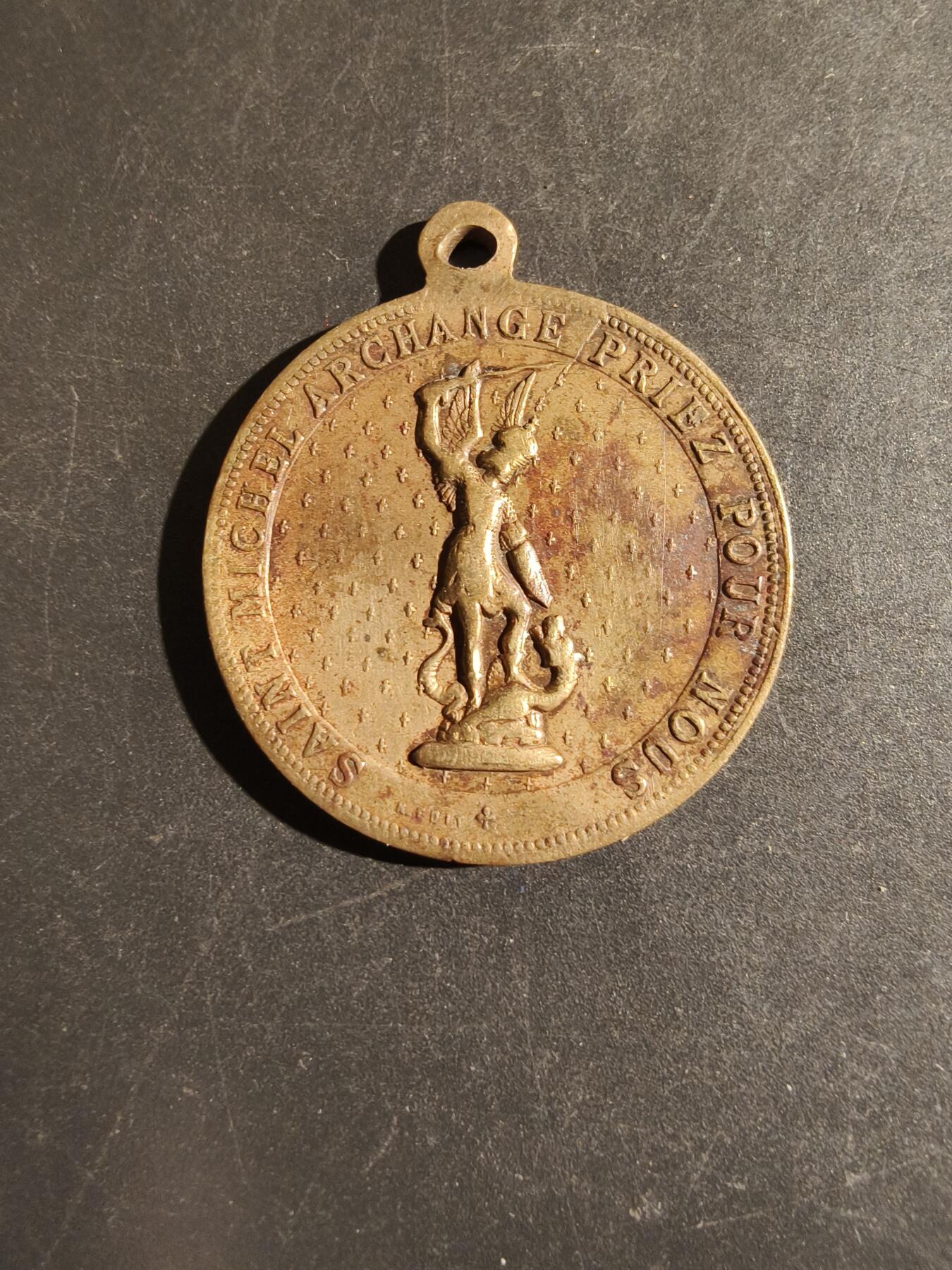 老王徽章第163期 13-15日三场连拍 16日统一发货  13、14日结束后可寄存