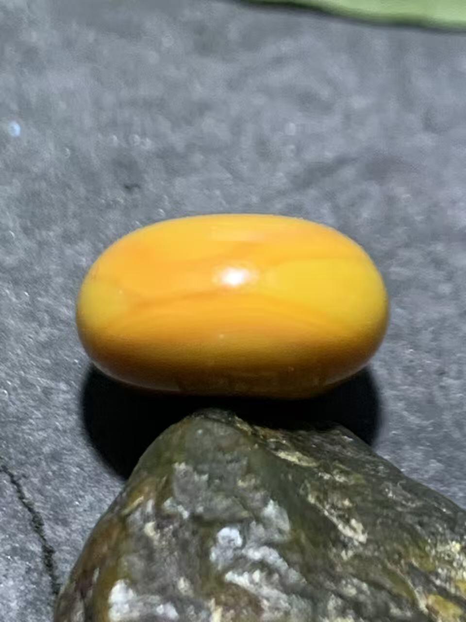 精美冰飘战国红玛瑙算盘珠一个，