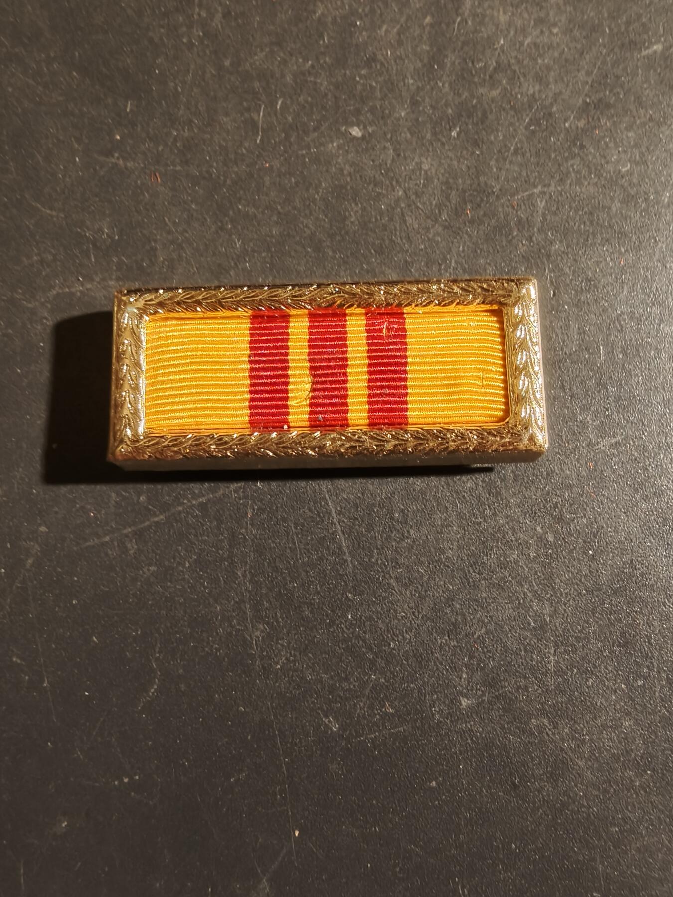 老王徽章第163期 13-15日三场连拍 16日统一发货  13、14日结束后可寄存 南越总统集体嘉奖勋略