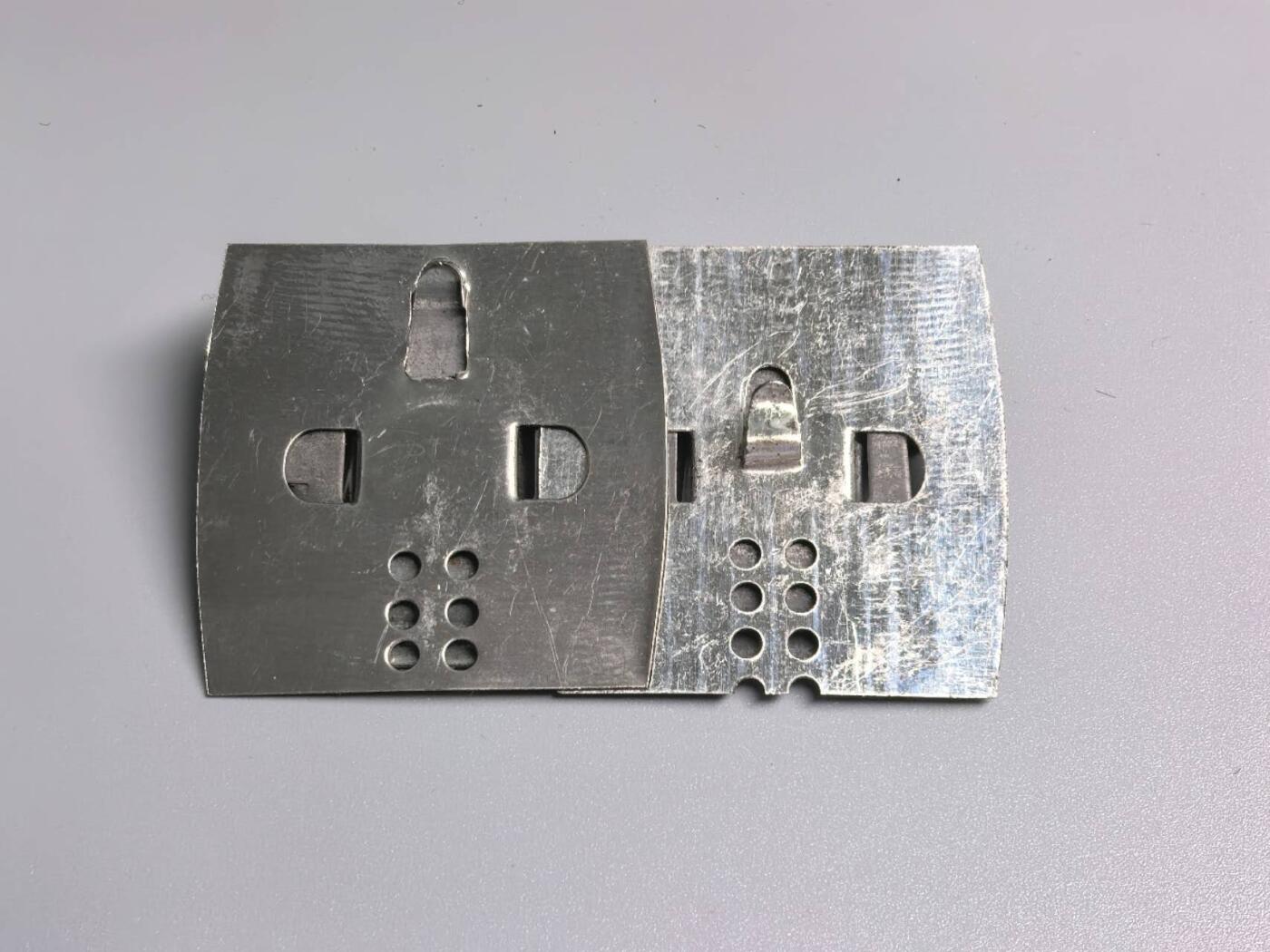 小驴勋章奖章收藏11月15日周六晚五点拍卖（珍爱和平，收藏战争，铭记历史，勿忘国耻，忠党爱国。有偿代拍，送拍规则在简介最后，参拍须阅读规则后再参拍，关系到运费包装发货时效真假辨别等关键信息，拍卖时不再发原图，看大图店主微信码在拍卖店铺介绍里）