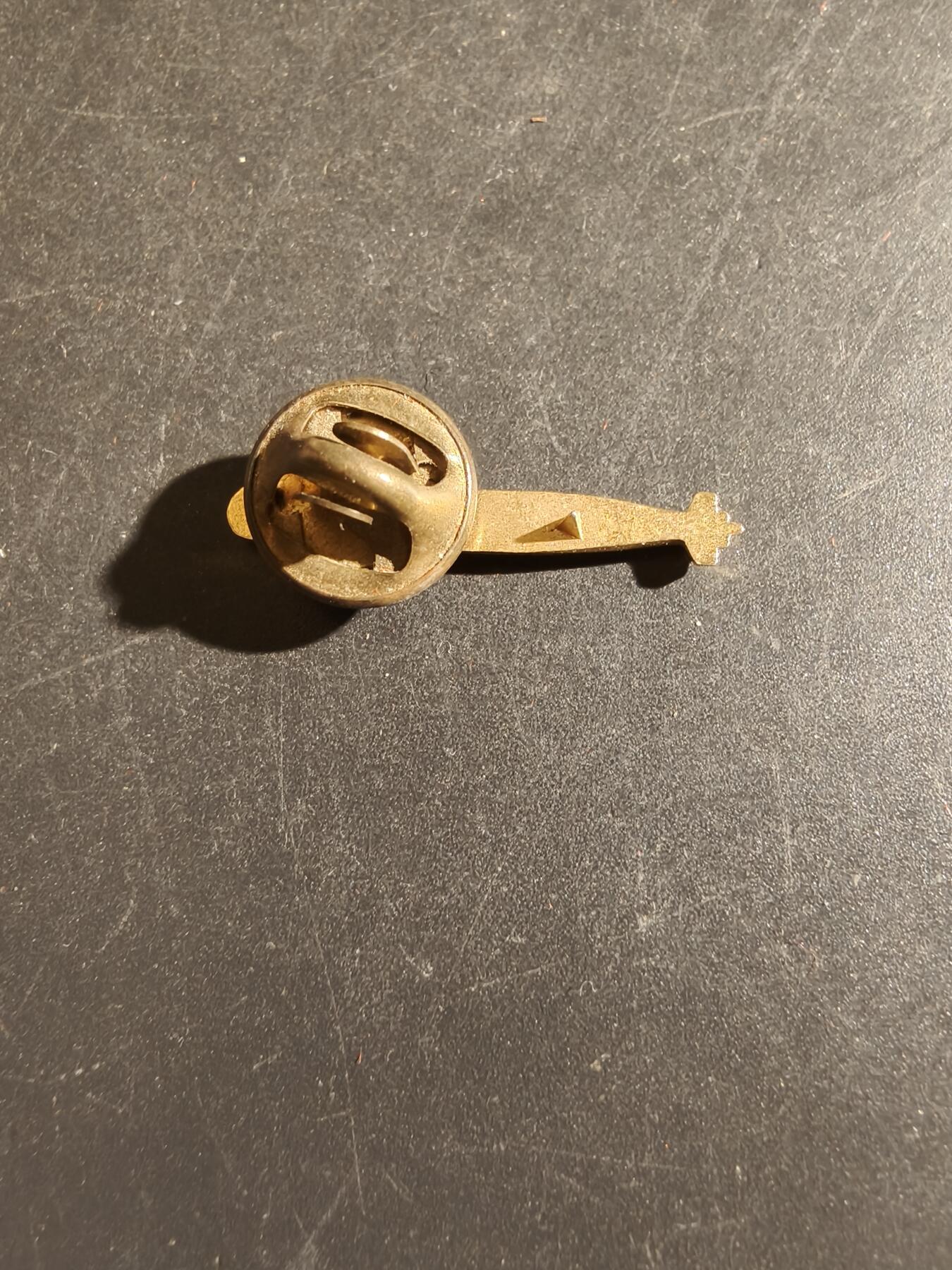 老王徽章第163期 13-15日三场连拍 16日统一发货  13、14日结束后可寄存 法国潜艇徽章