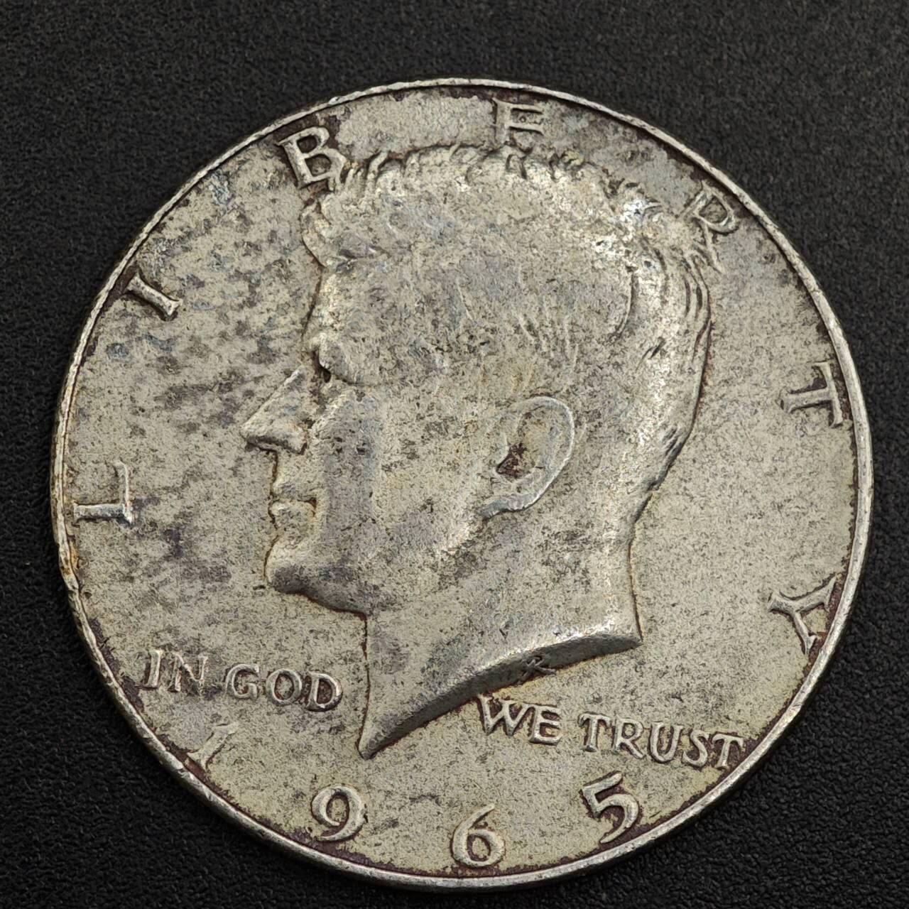 【淘币小摊】实时拍第七百九十六拍   小银币场   满百包邮可预留二周 每周一统一发货   美国1965年肯尼迪半美元银币