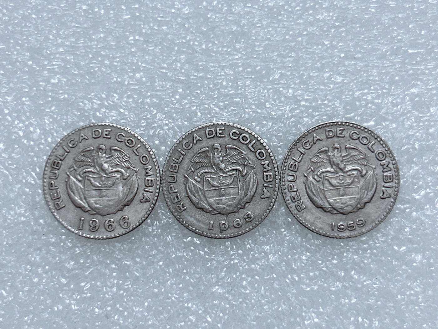 第一海外回流一元起拍收藏 散集专场  第266期 哥伦比亚10分硬币 3枚