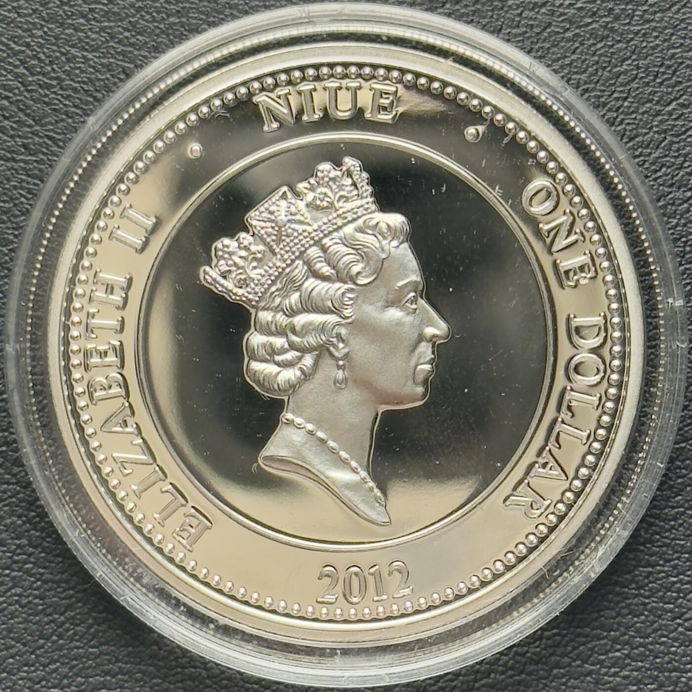 ＜小葵钱铺＞第65期·散币·银币场·满200包邮，不寄存·17号发货 〈发行量5000·28.28g，925银〉纽埃2012年1812年俄法战争·炮兵1元精制彩色纪念币