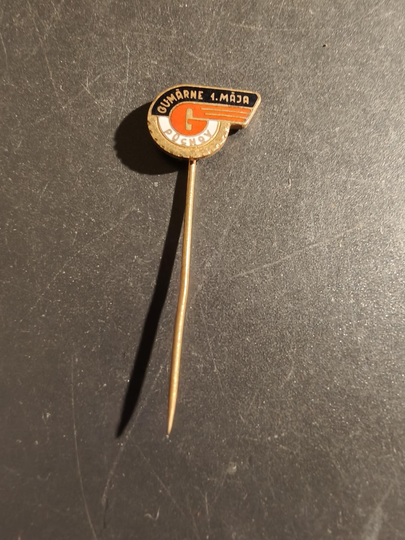 老王徽章第163期 13-15日三场连拍 16日统一发货  13、14日结束后可寄存 波兰普霍夫五月一日橡胶厂徽章