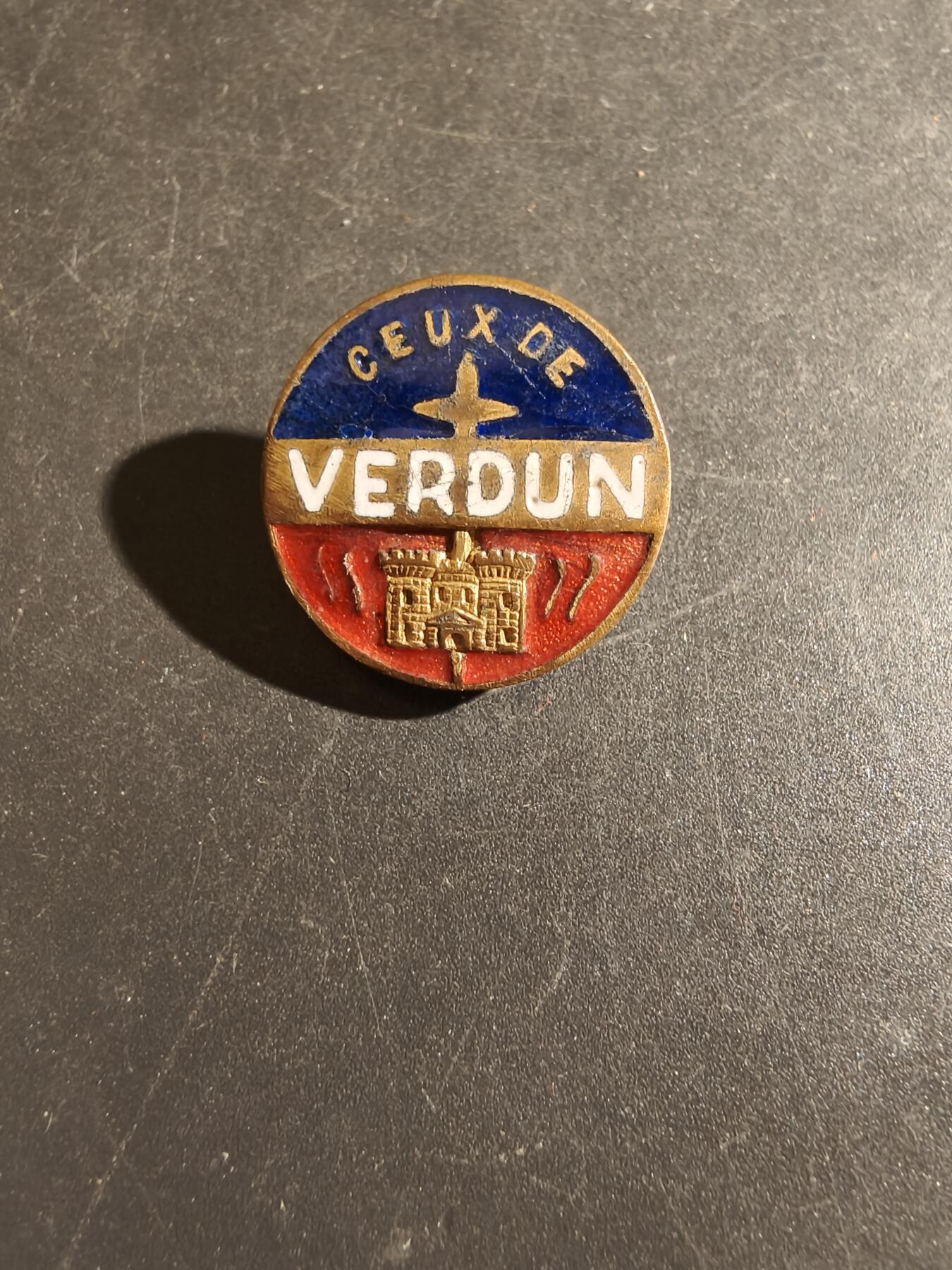 老王徽章第163期 13-15日三场连拍 16日统一发货  13、14日结束后可寄存 法国凡尔登战役纪念章