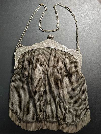 【德藏】世界币章拍卖第153期（拍品征集中~欢迎藏友联系） - 欧洲老银钱袋 手工刻花 工艺精湛 重约：350g