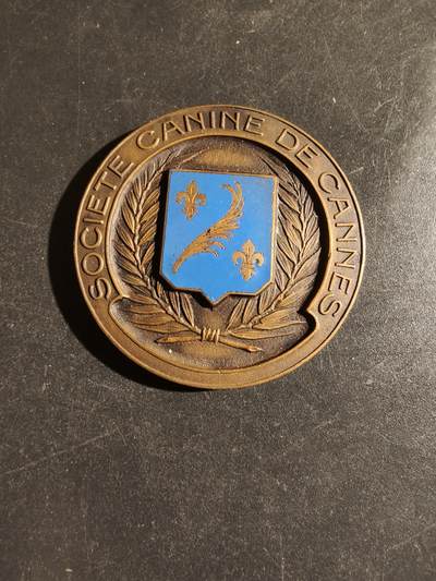 老王徽章第163期 13-15日三场连拍 16日统一发货  13、14日结束后可寄存 - 法国戛纳养犬协会大铜章   带珐琅  直径41mm.   重量36.7g
