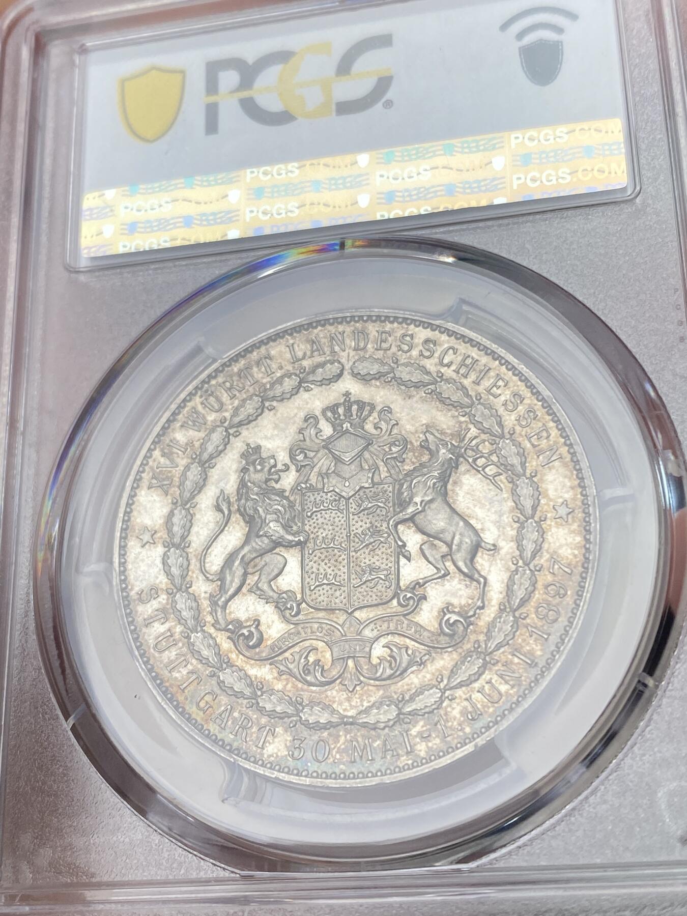 万国钱币拍卖第055期 PCGS SP62 1897年德国符腾堡威廉二世斯图加特联邦射击节纪念银章 高浮雕镜面精铸 唯一所见不带吊环 符腾堡狮鹿盾徽立体感极强 精美收藏品质