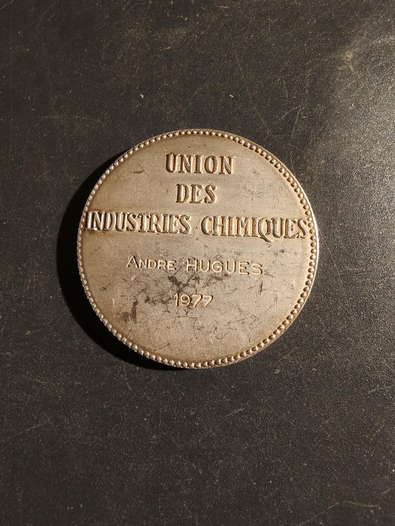 老王徽章第163期 13-15日三场连拍 16日统一发货  13、14日结束后可寄存