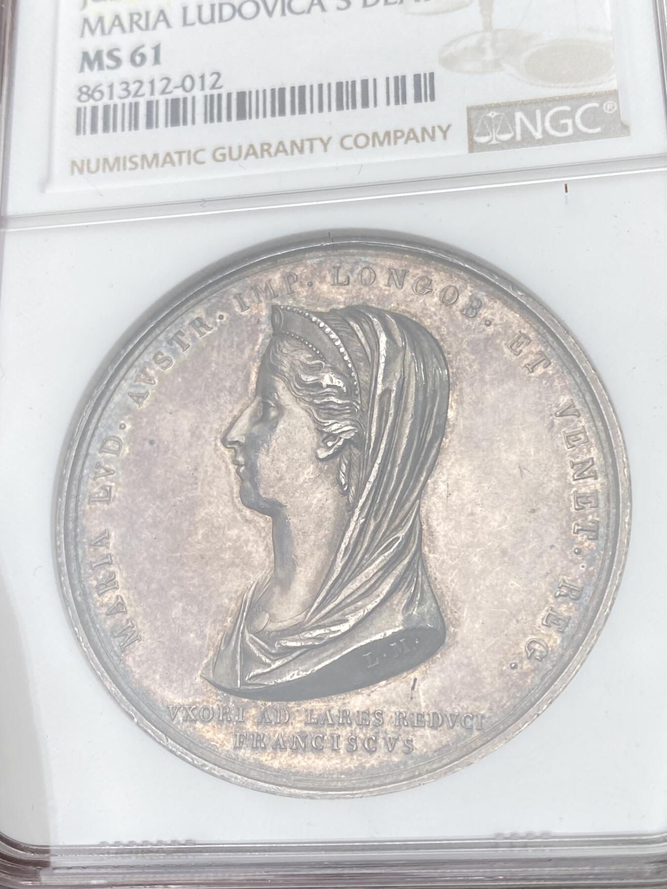 万国钱币拍卖第055期 NGC MS61 1816年奥地利弗朗茨二世皇后玛丽亚·路德维卡逝世纪念大银章 少见神罗末代皇后 原味高浮雕 神罗女神献上祝福 42.7MM大规格