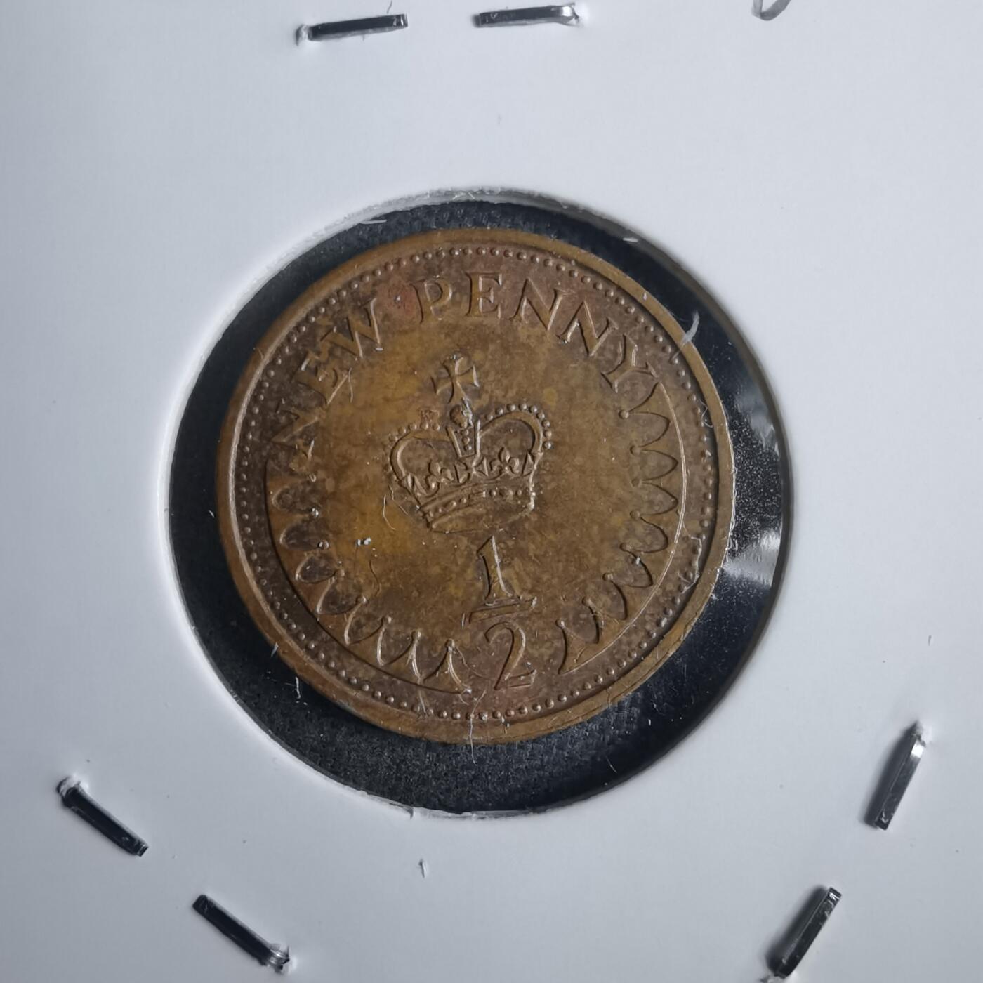 沼泽如烟--第905场 英国1977年半便士