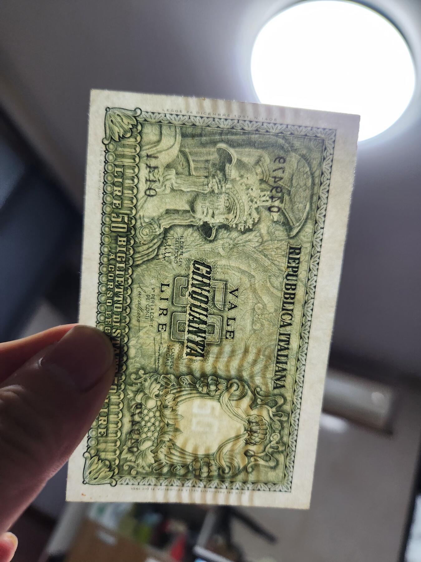 11月15号晚上8点 外国纸币自动截拍第58场 意大利1951年100里拉 美品