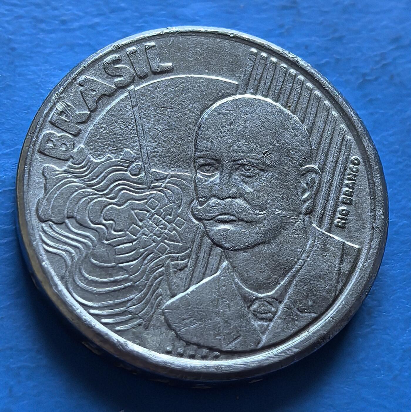 外国优质老铜币银币，周六九点倒数截拍，满百包邮，可寄存半年，喜欢朋友微信扫描二维码可直接参拍