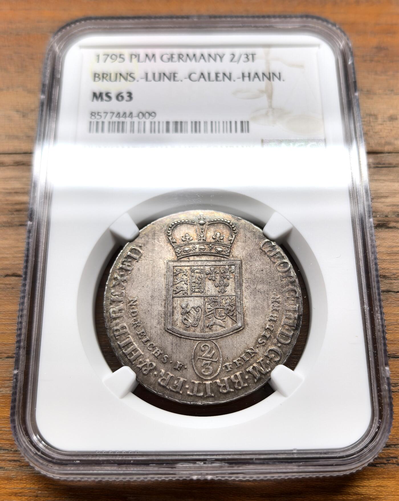 泉海漫舟·凡希社世界钱币微拍第三百十四期 1795德国不伦瑞克汉诺威盾徽版2/3泰勒NGC-MS63，英王乔治三世的德国领地，烟灰五彩，极富质感且韵味十足的一枚！