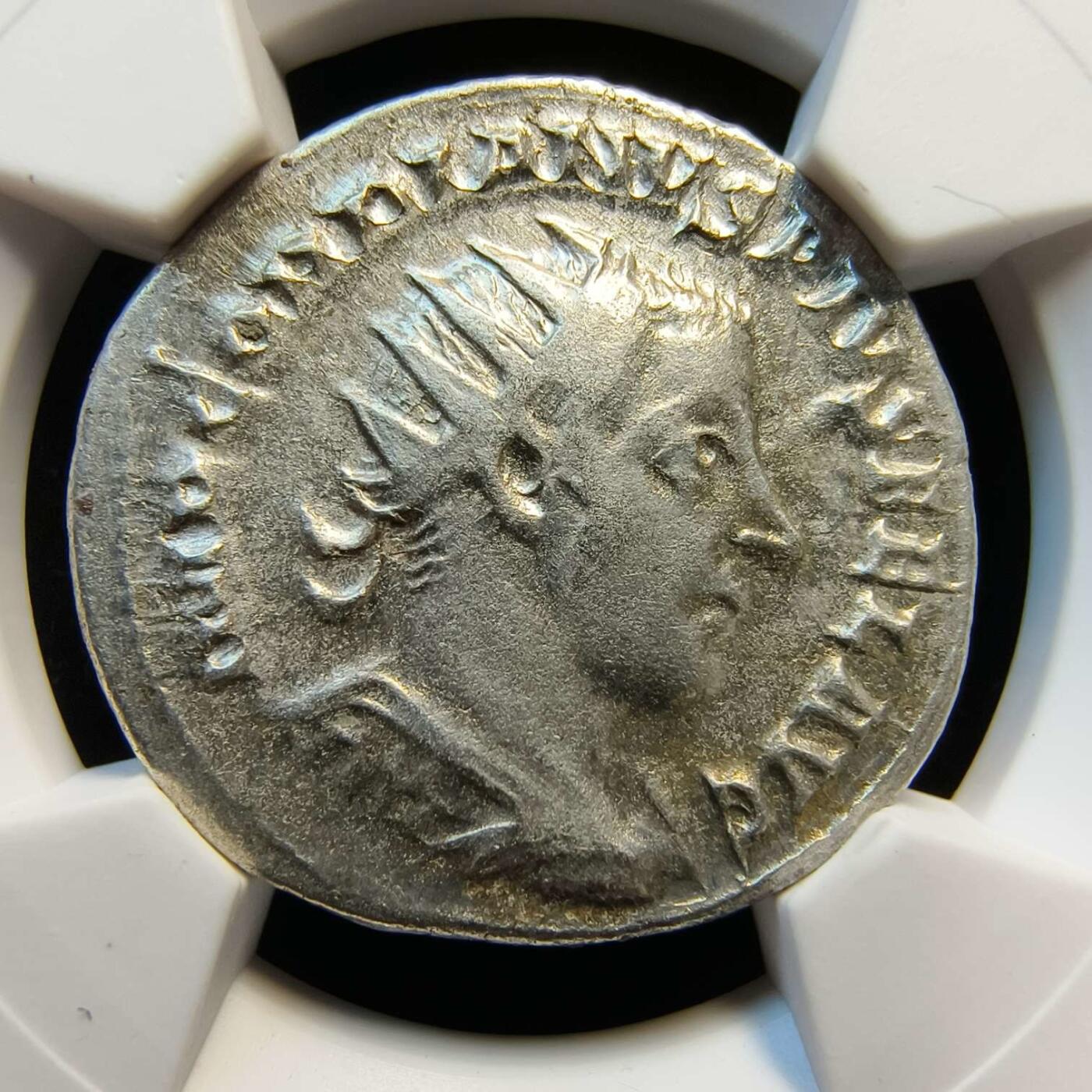 七河·世界钱币杂件水晶矿标小拍（总第28期） （381）k519 古罗马帝国银币 戈尔迪安三世 华夏评级AU50 